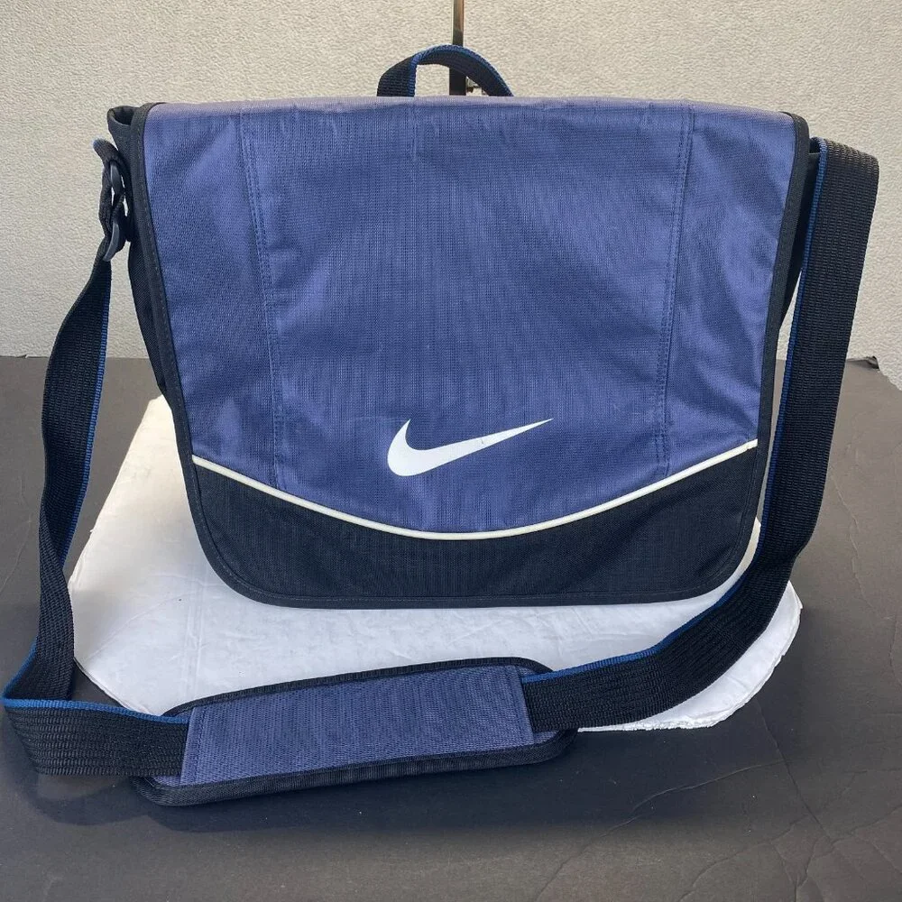 Vintage NIKE Shoulder Laptop Messenger Bag Blue/Black